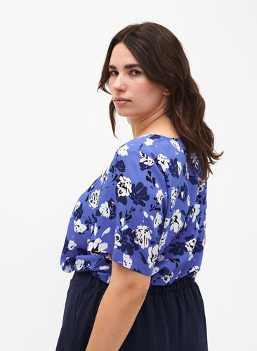 Flash – bluzka z krótkim rekawem i nadrukiem, Amparo Blue Flower, Model image number 1