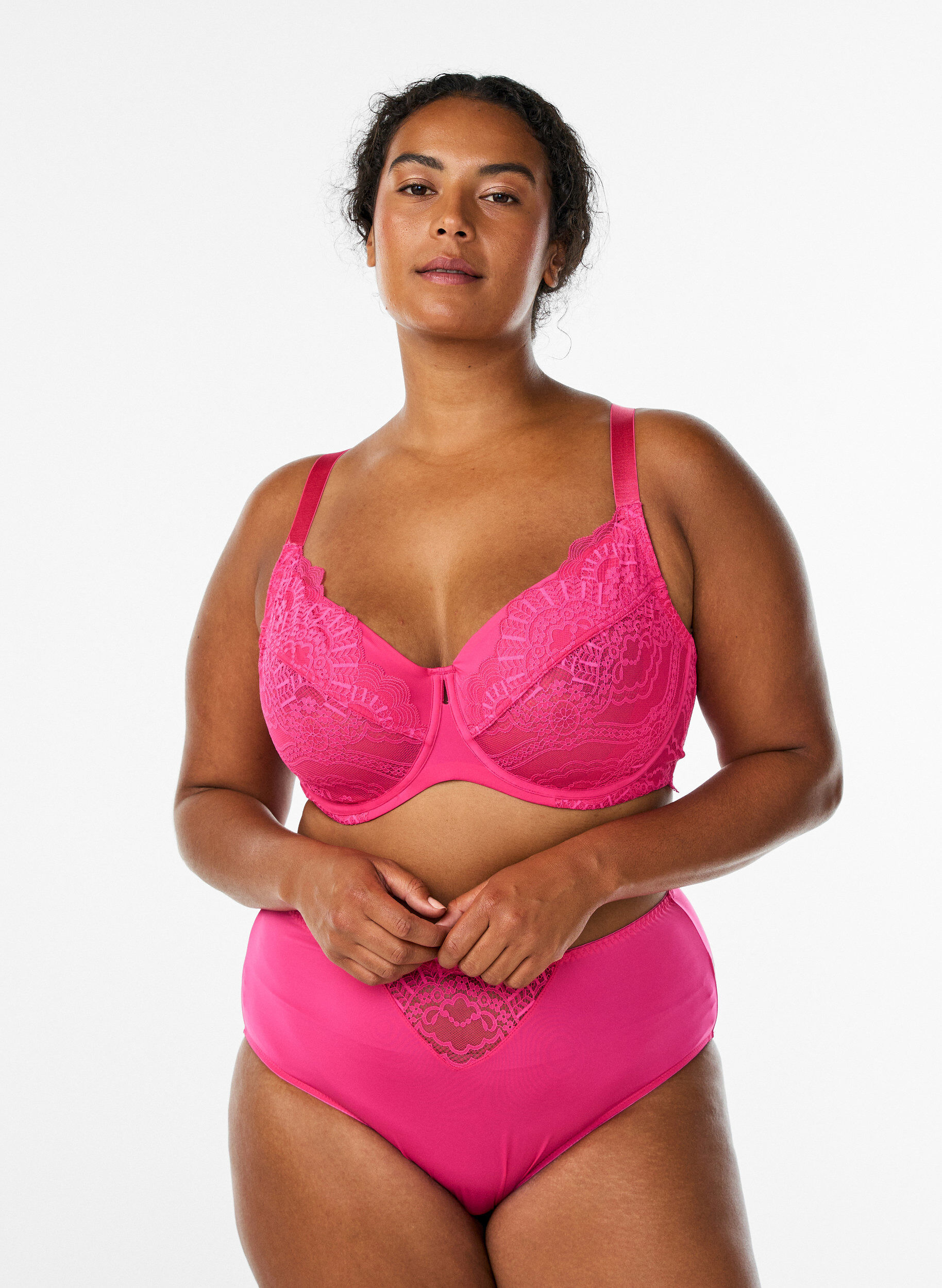 Zizzi Calkowicie kryjaca sie biustonoszowa biustonoszowa miseczka z koronki, R&oacute;żowy, Model image number 1