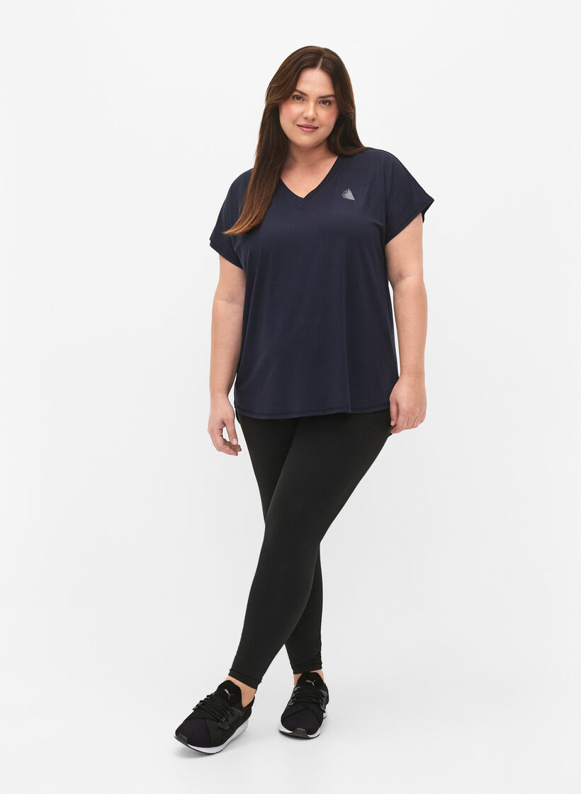 Koszulka treningowa z dekoltem w szpic, Night Sky, Model image number 2