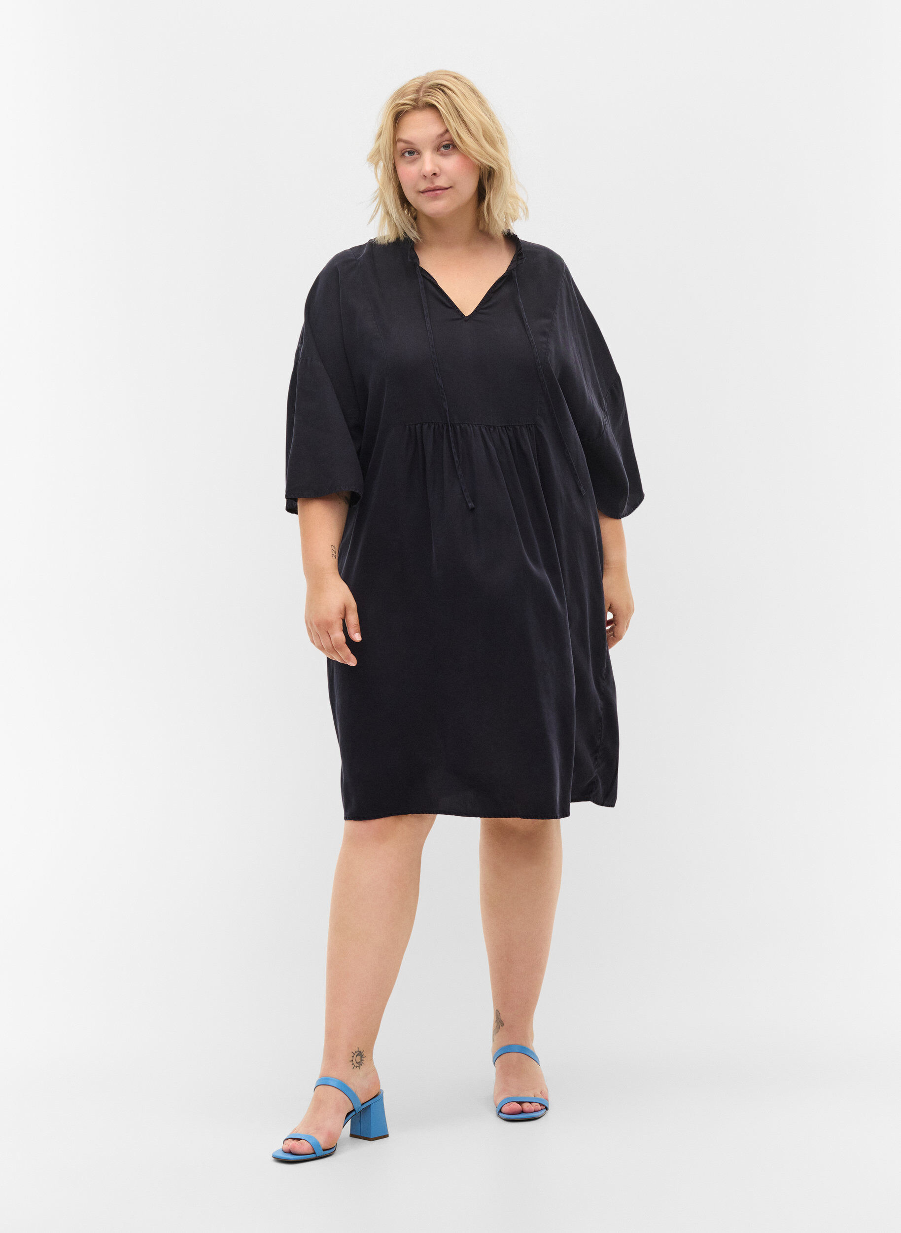 Zizzi Dress with 3/4 sleeves in lyocell (TENCEL&trade;), Black, Model image number 2