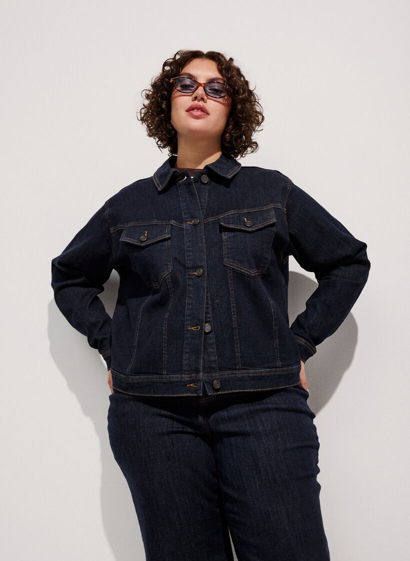 Klasyczna kurtka jeansowa z kontrastowymi szwami, Niebieskie, Model image number 0