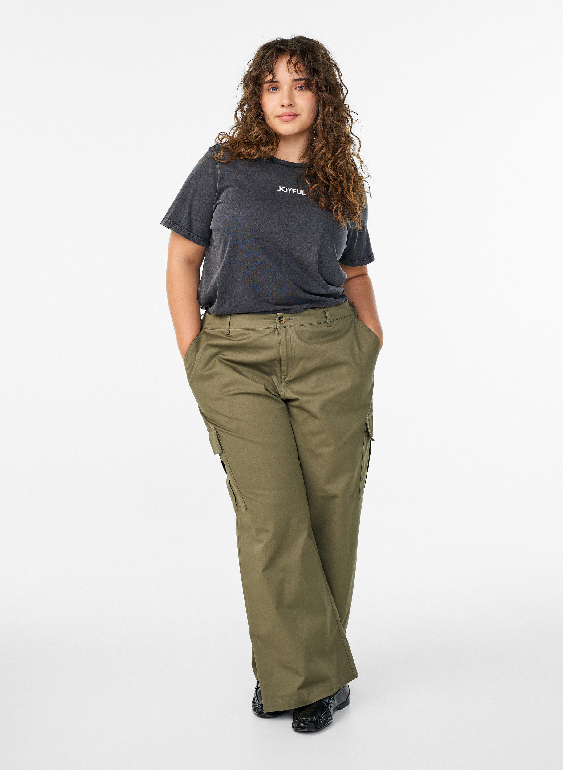 Zizzi Koszulka z bawelna organiczna z nadrukiem na plecach, Ciemnoszary, Model image number 1