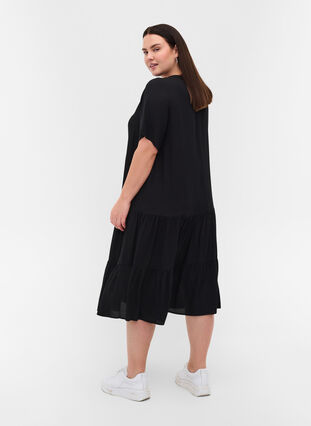 Wiskozowa sukienka z krótkim rekawem, Black, Model image number 1