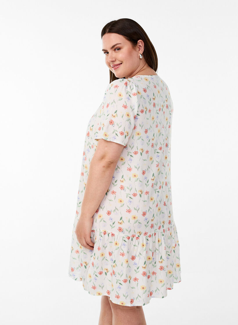 Sukienka z wiskozy z wcieciem, Biały, Model image number 2