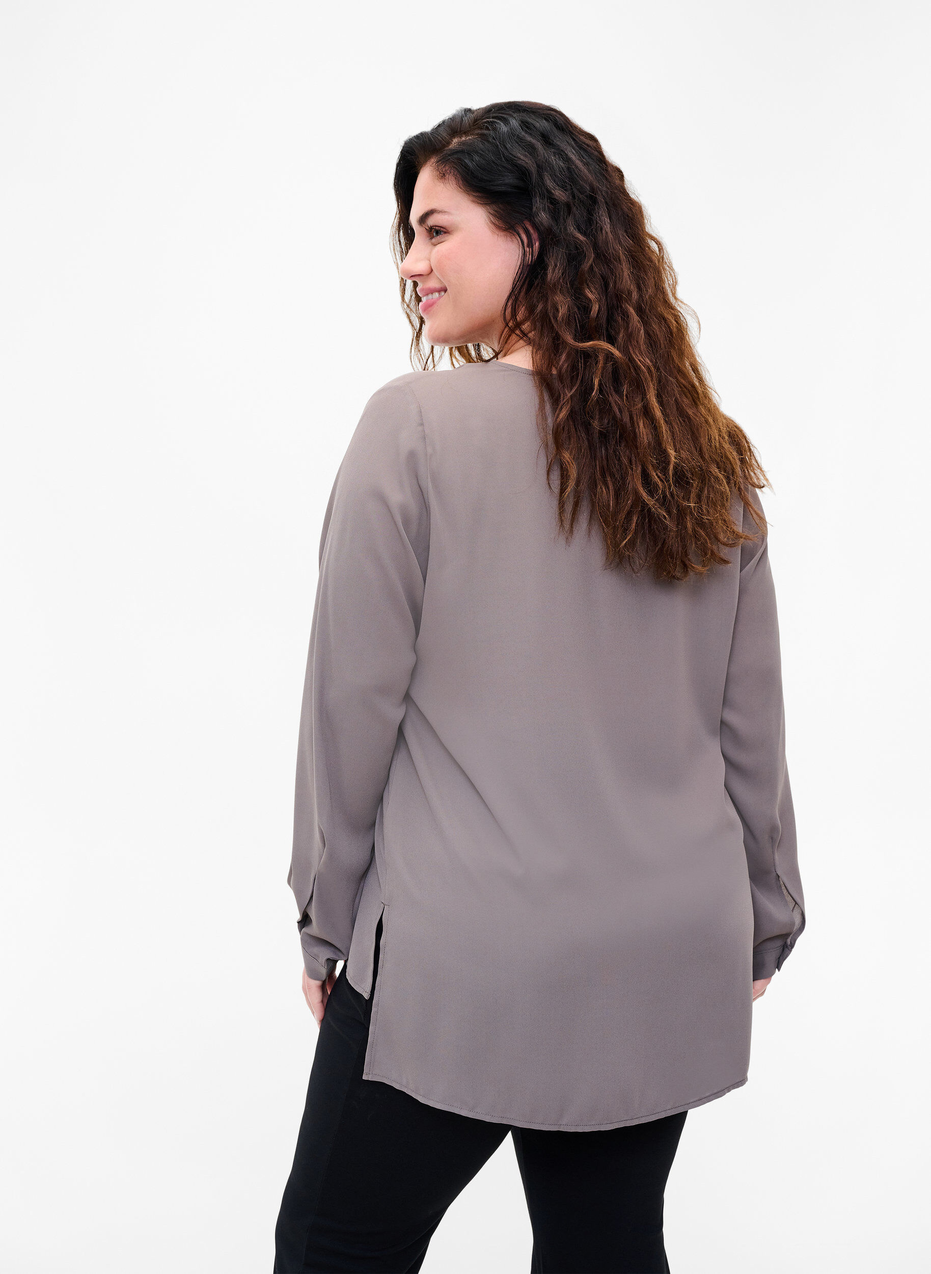 Zizzi Jednokolorowa koszula z dekoltem w szpic, Falcon, Model image number 1