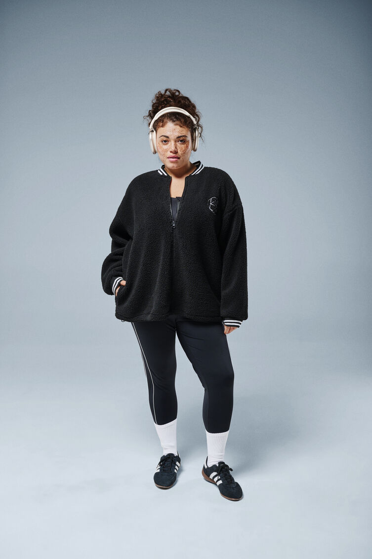 Kurtka z polaru teddy z paskami, , Model