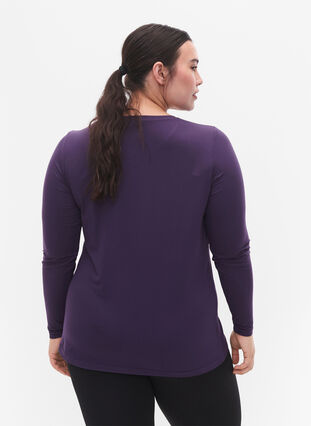 Koszulka treningowa z dlugim rekawem, Purple Plumeria, Model image number 1