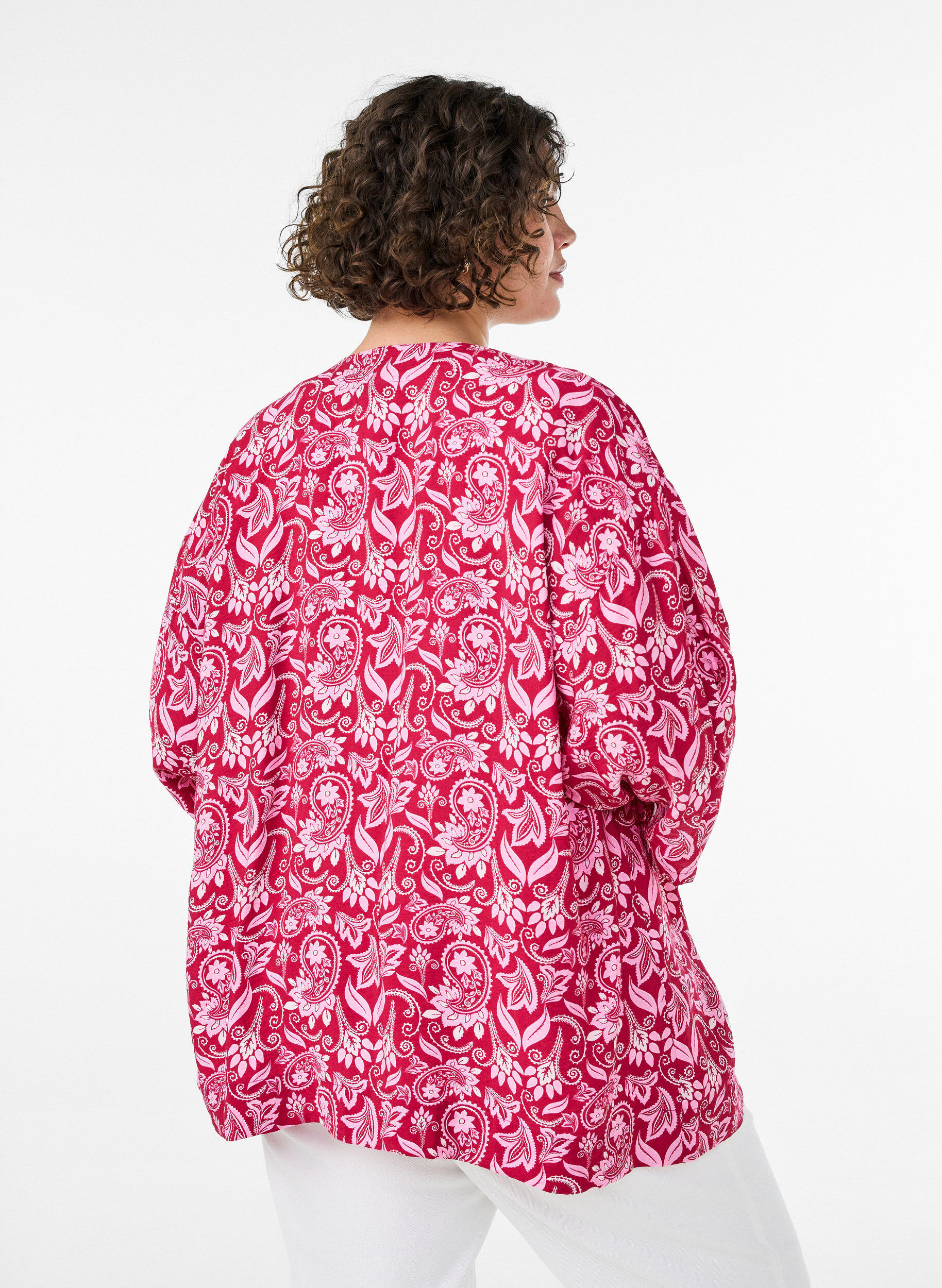 ZizziKr&oacute;tkie kimono z wiskozy z rekawami 3/4, R&oacute;żowy, Model image number 2