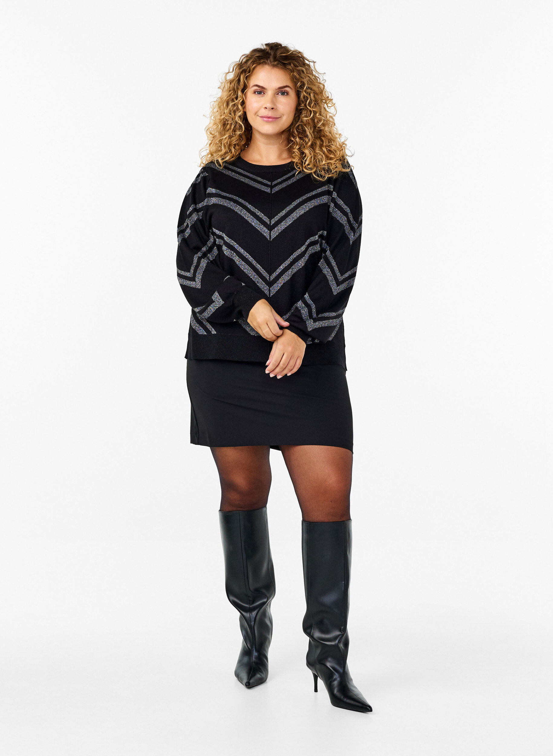Zizzi Blyszczacy, dzianinowy sweter z okraglym dekoltem, Black w.S.L.Stripes, Model image number 2