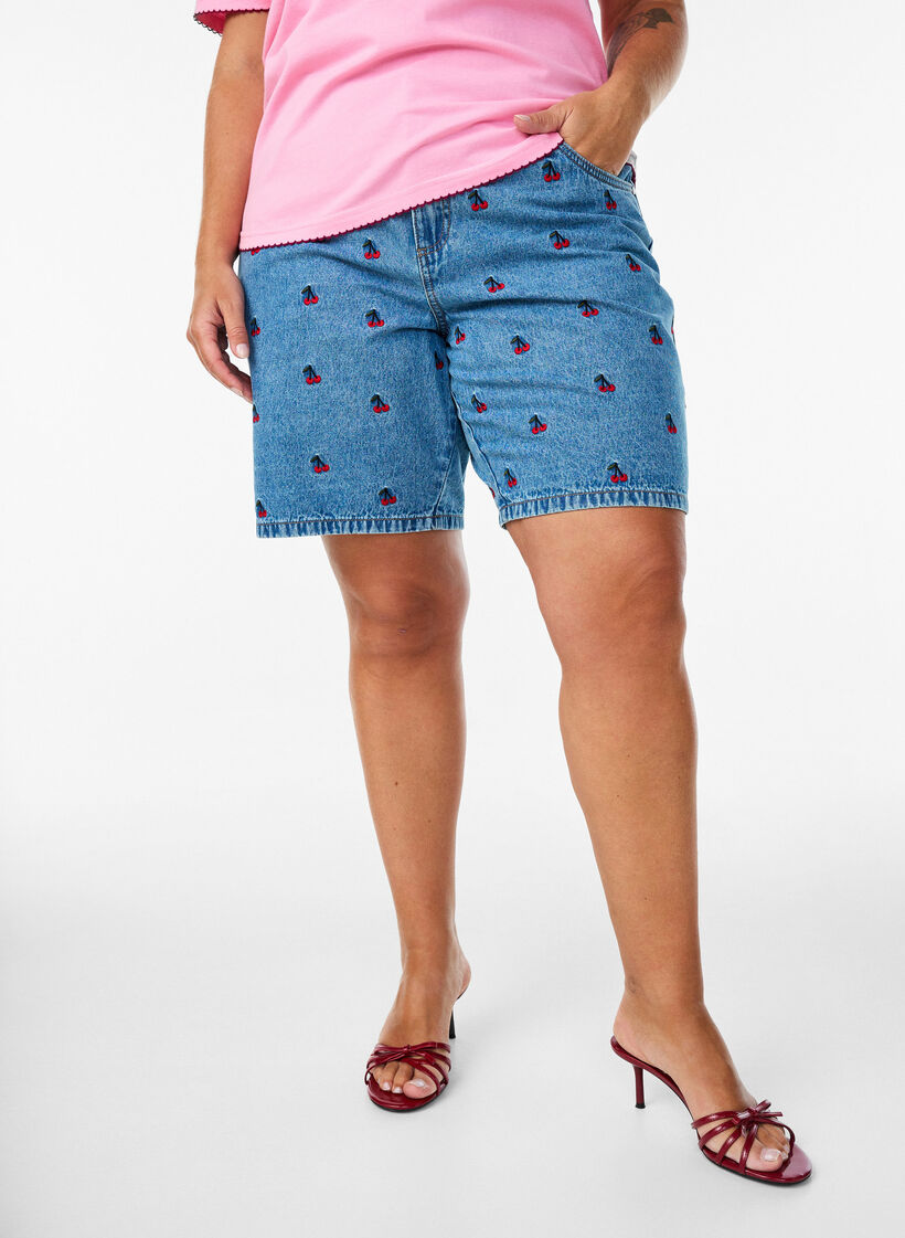 Naszyte szorty jeansowe, Niebieskie, Model image number 3