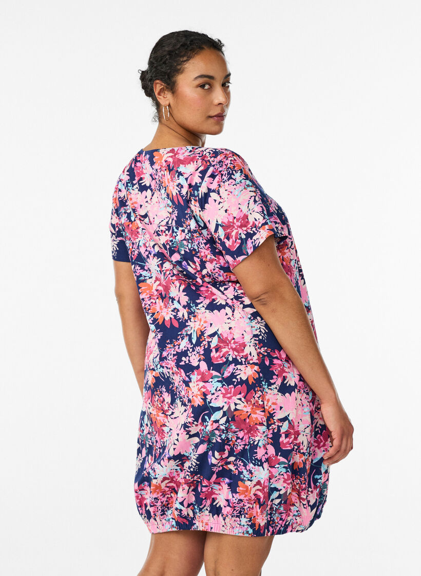 Bawelniana sukienka z kr&oacute;tkim rekawem i nadrukiem, Niebieskie, Model image number 2