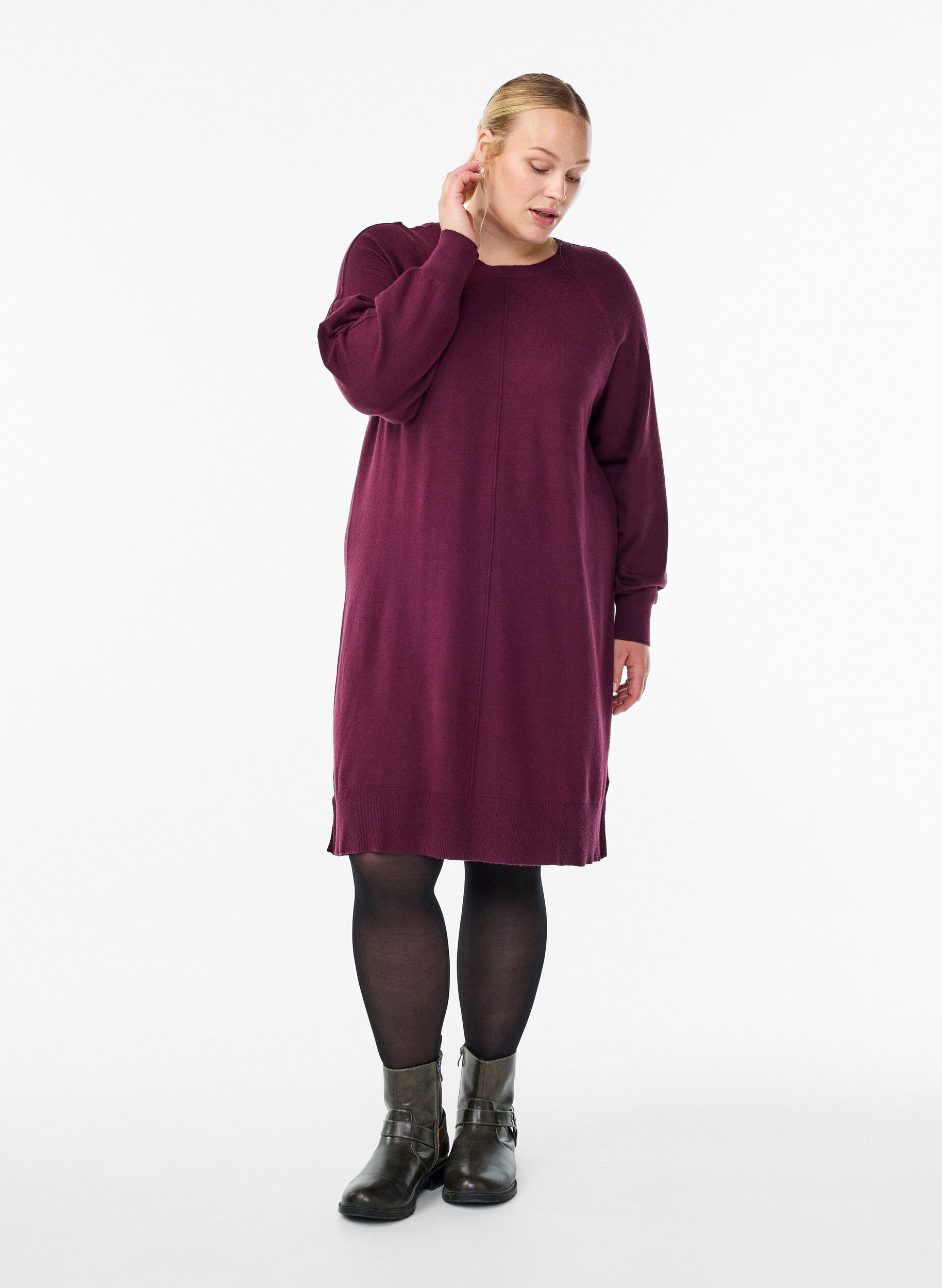 ZizziKr&oacute;tka dzianinowa sukienka z raglanowymi rekawami i srodkowym szwem, Czerwony, Model image number 1