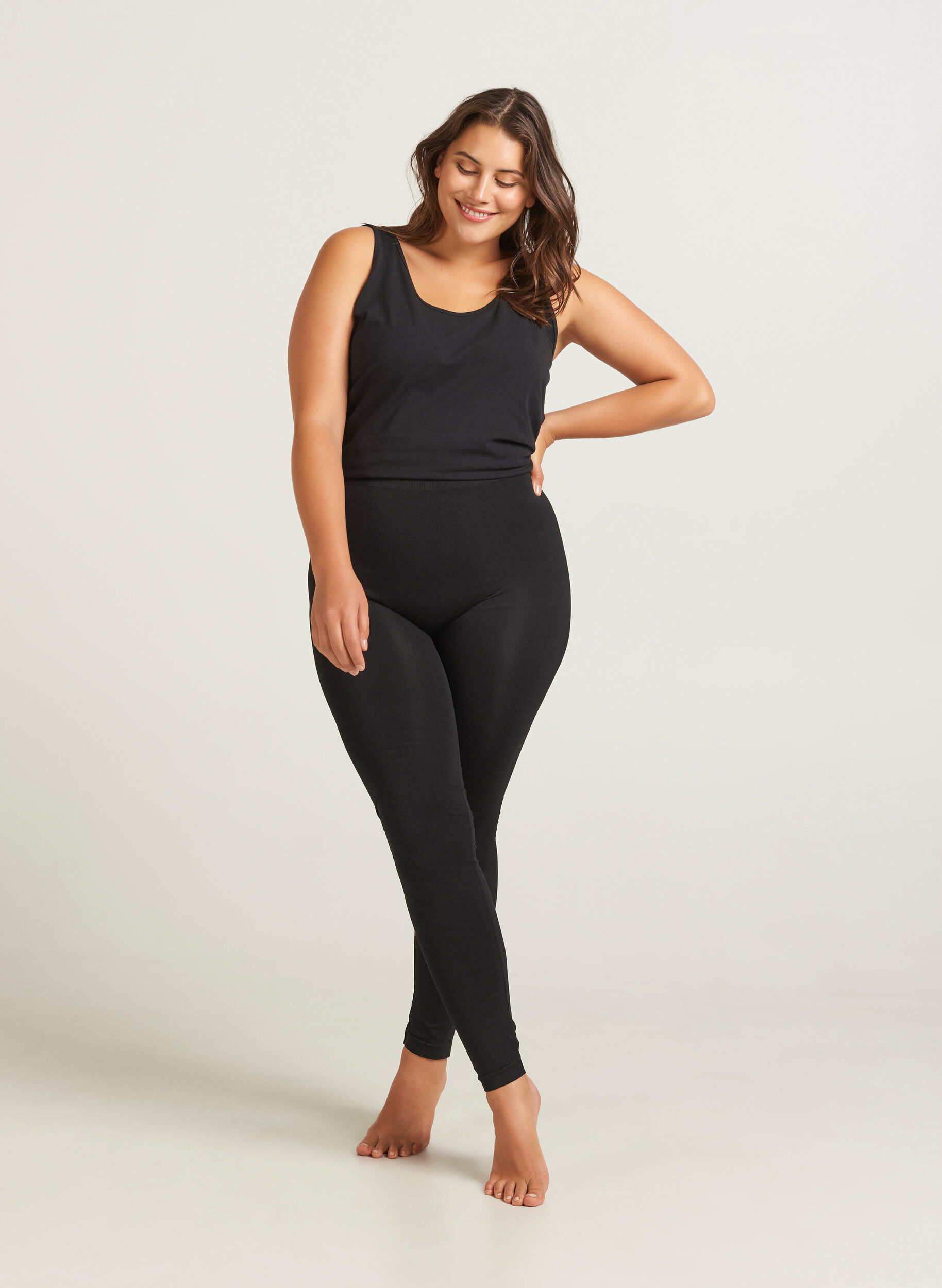 Zizzi Bezszwowe legginsy, Black, Model image number 0