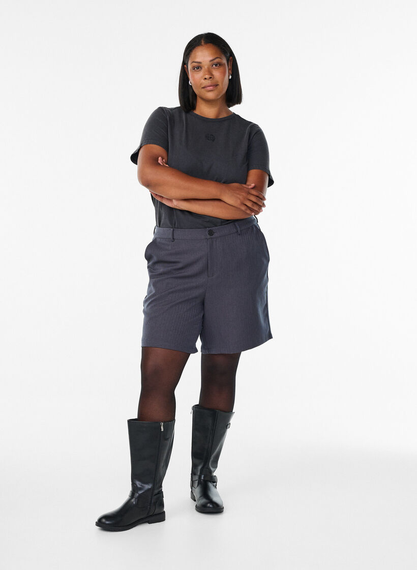 Koszulka z bawelny organicznej o spranym wygladzie, Szary, Model