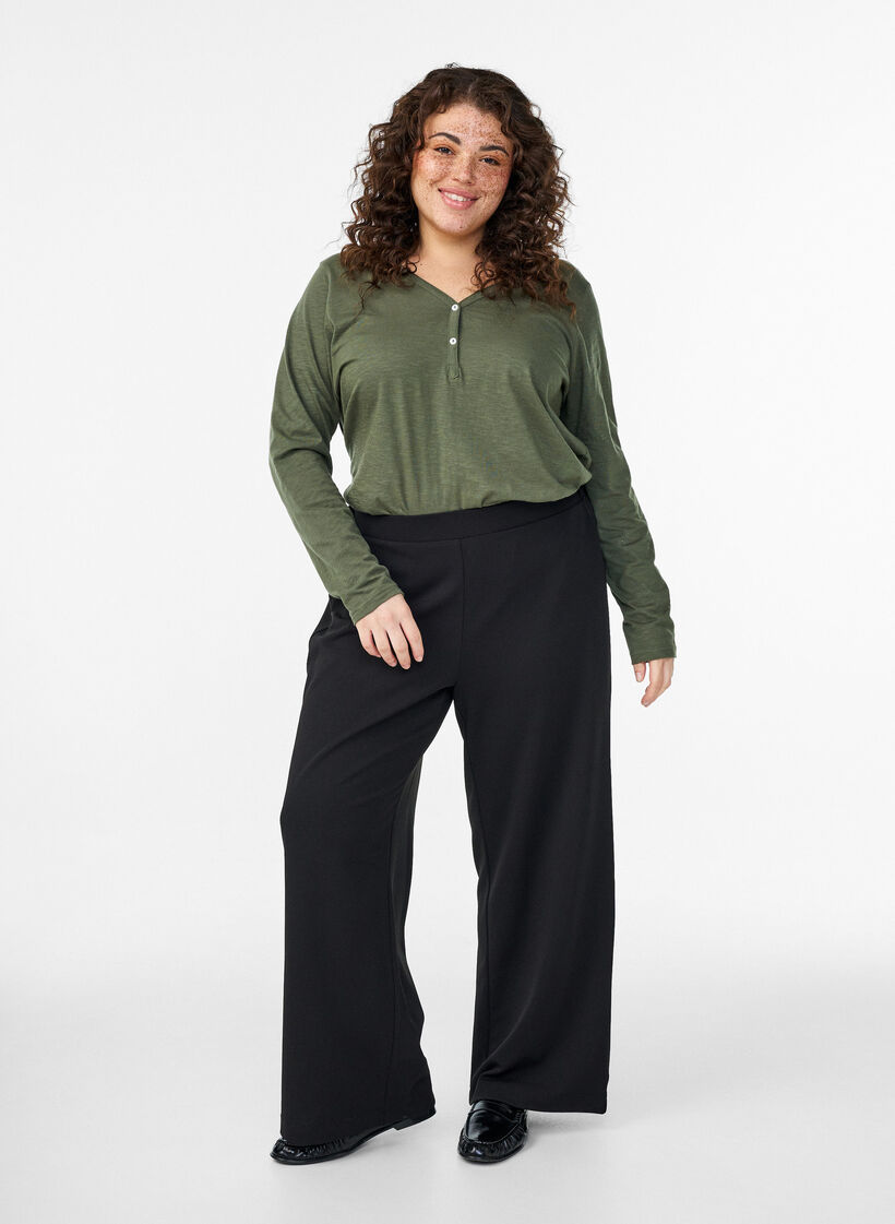 Koszulka z dlugim rekawem z dekoltem w ksztalcie litery V i guziki, Zielony, Model image number 1