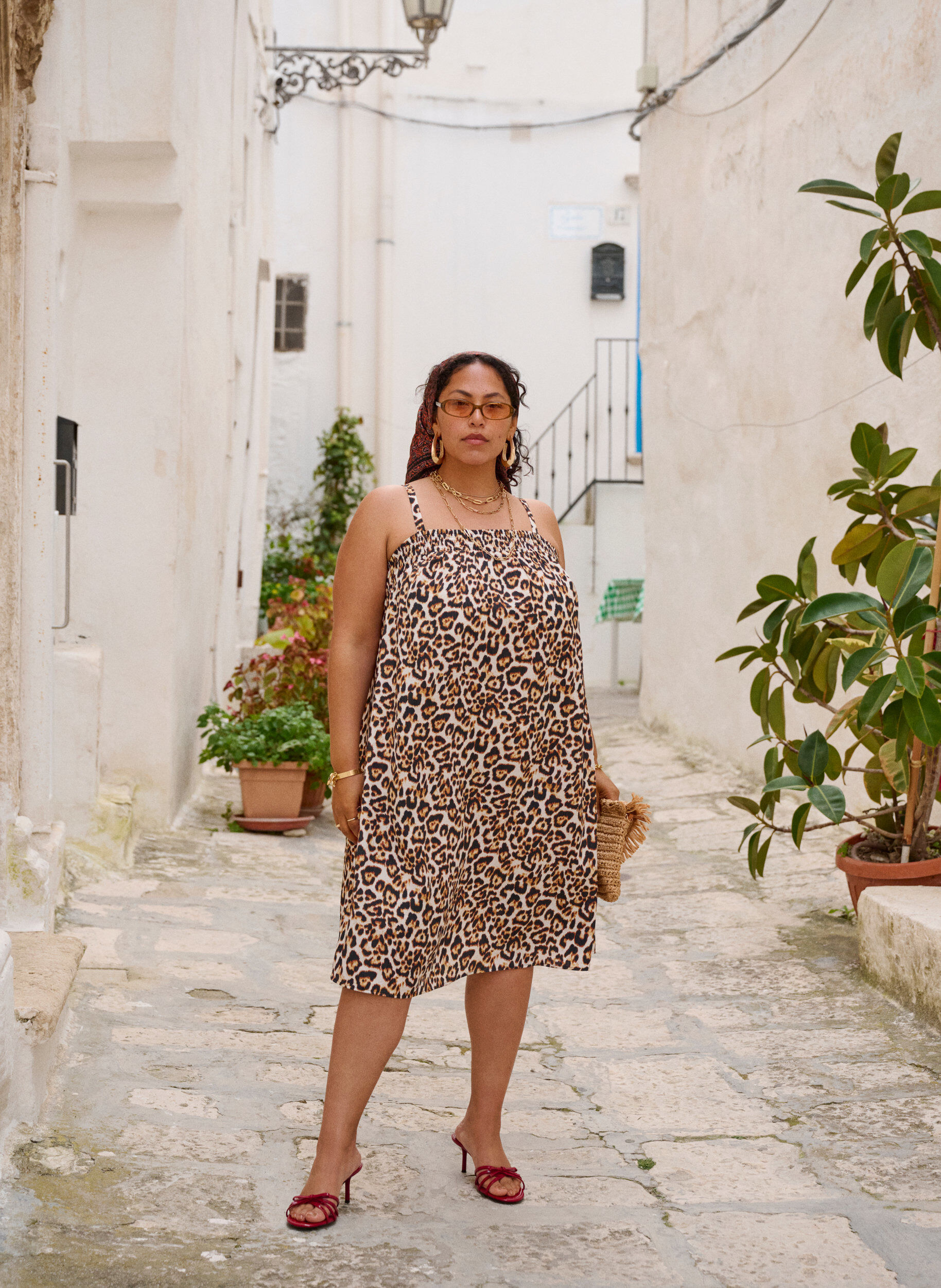 Zizzi Kr&oacute;tka sukienka z wiskozy na ramiaczkach spaghetti, Beżowy, Image image number 0