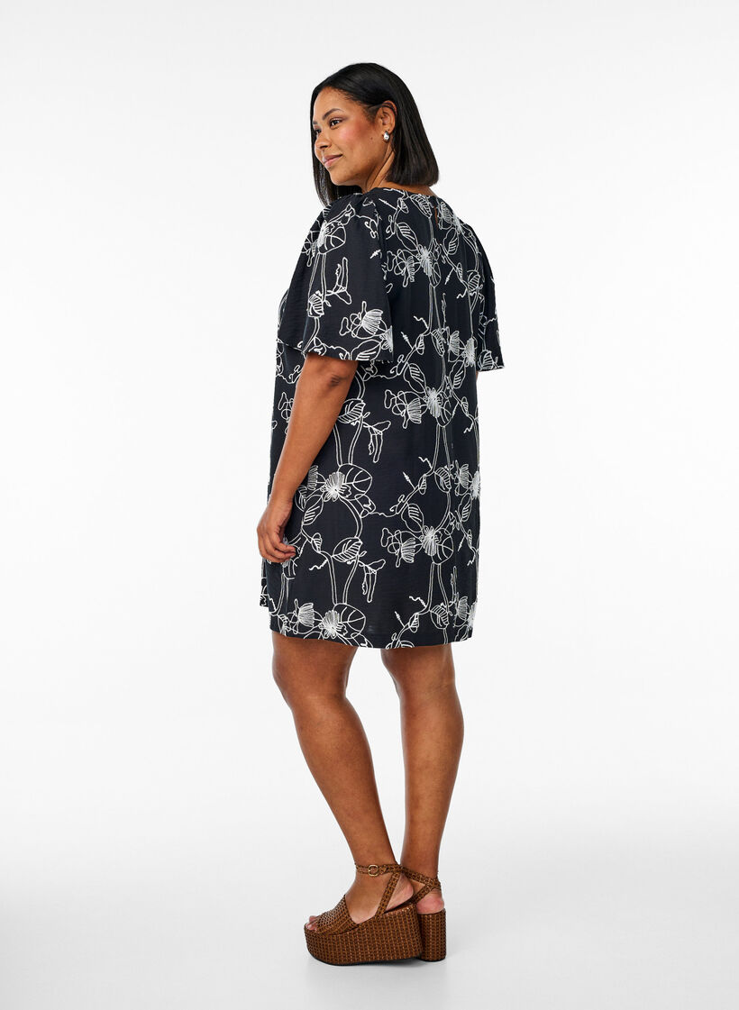 Krótka sukienka o linii A z haftowanym wzorem, Czarne, Model image number 2