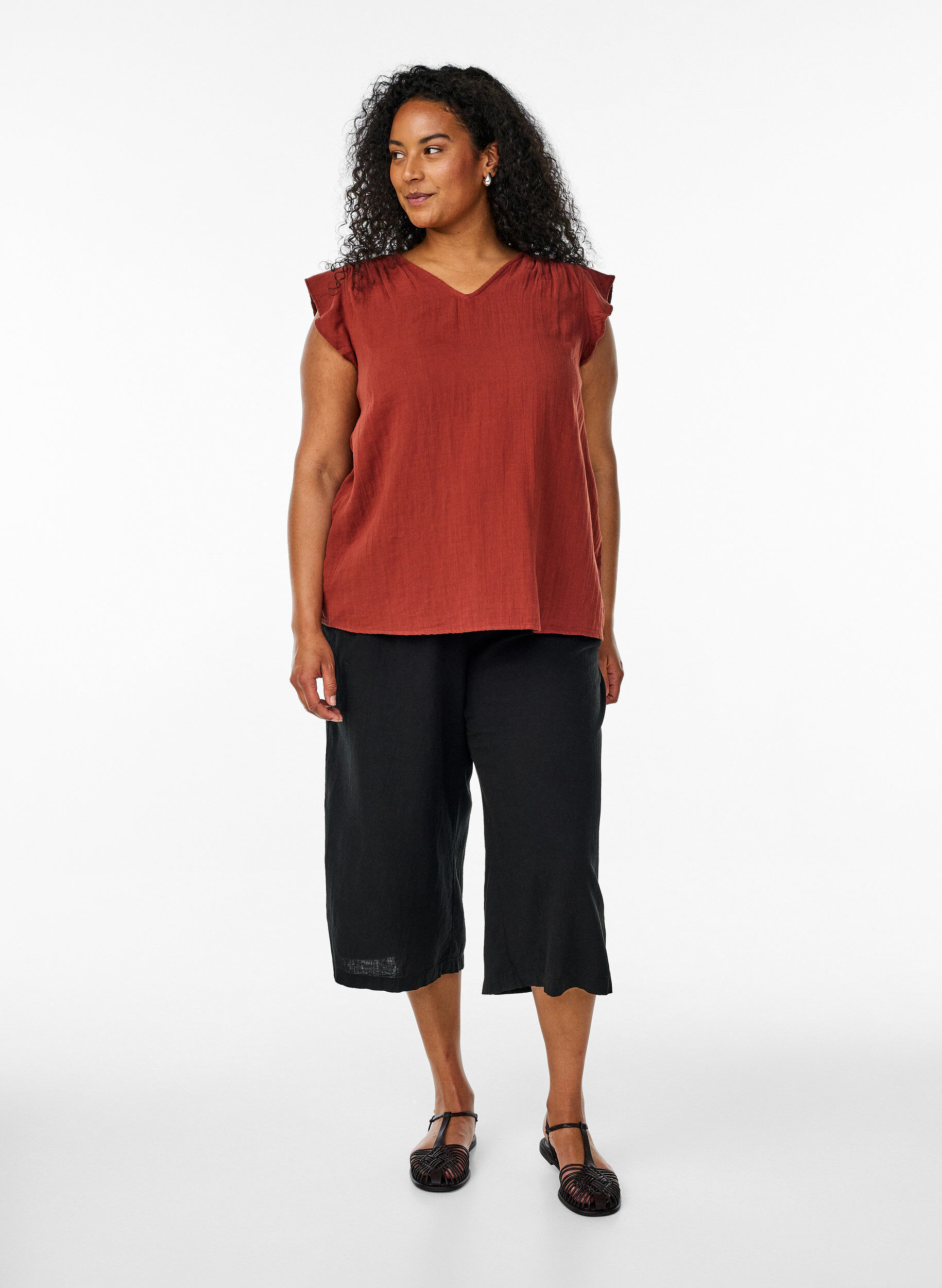 ZizziTop bez rekaw&oacute;w z bawelnianego muslinu z falbankami, Czerwony, Model image number 1