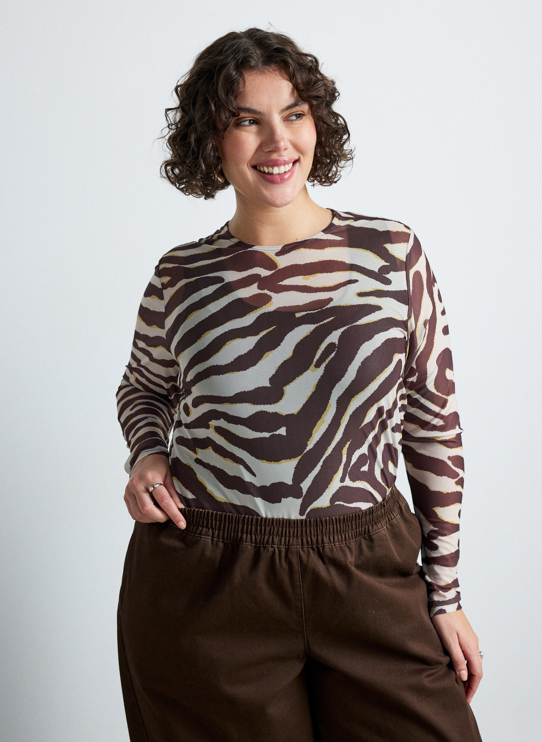 ZizziBluzka siatkowa z nadrukiem, Brązowy, Model image number 0