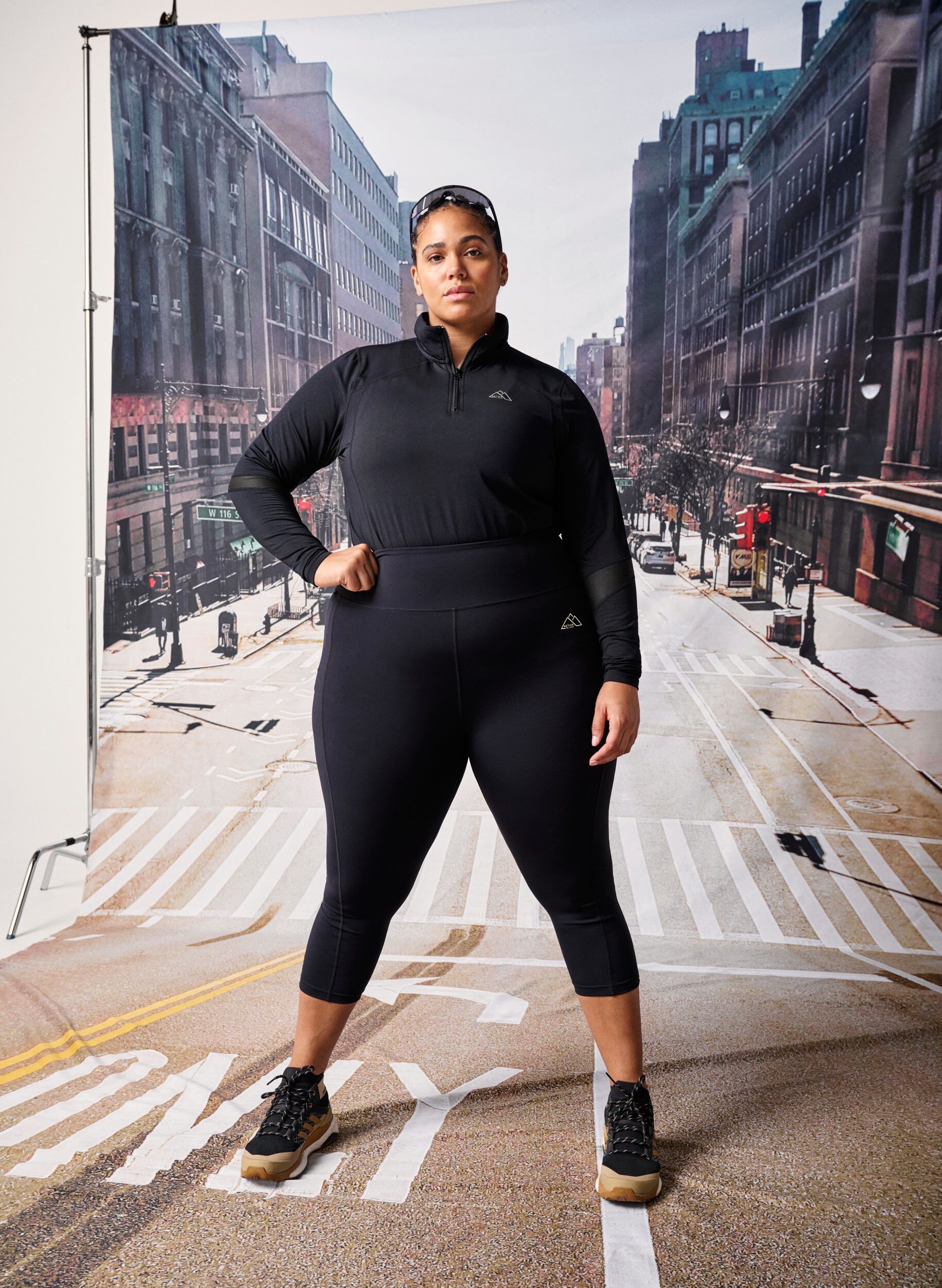 Zizzi Legginsy treningowe 3/4 z kieszeniami, Black, Image image number 0