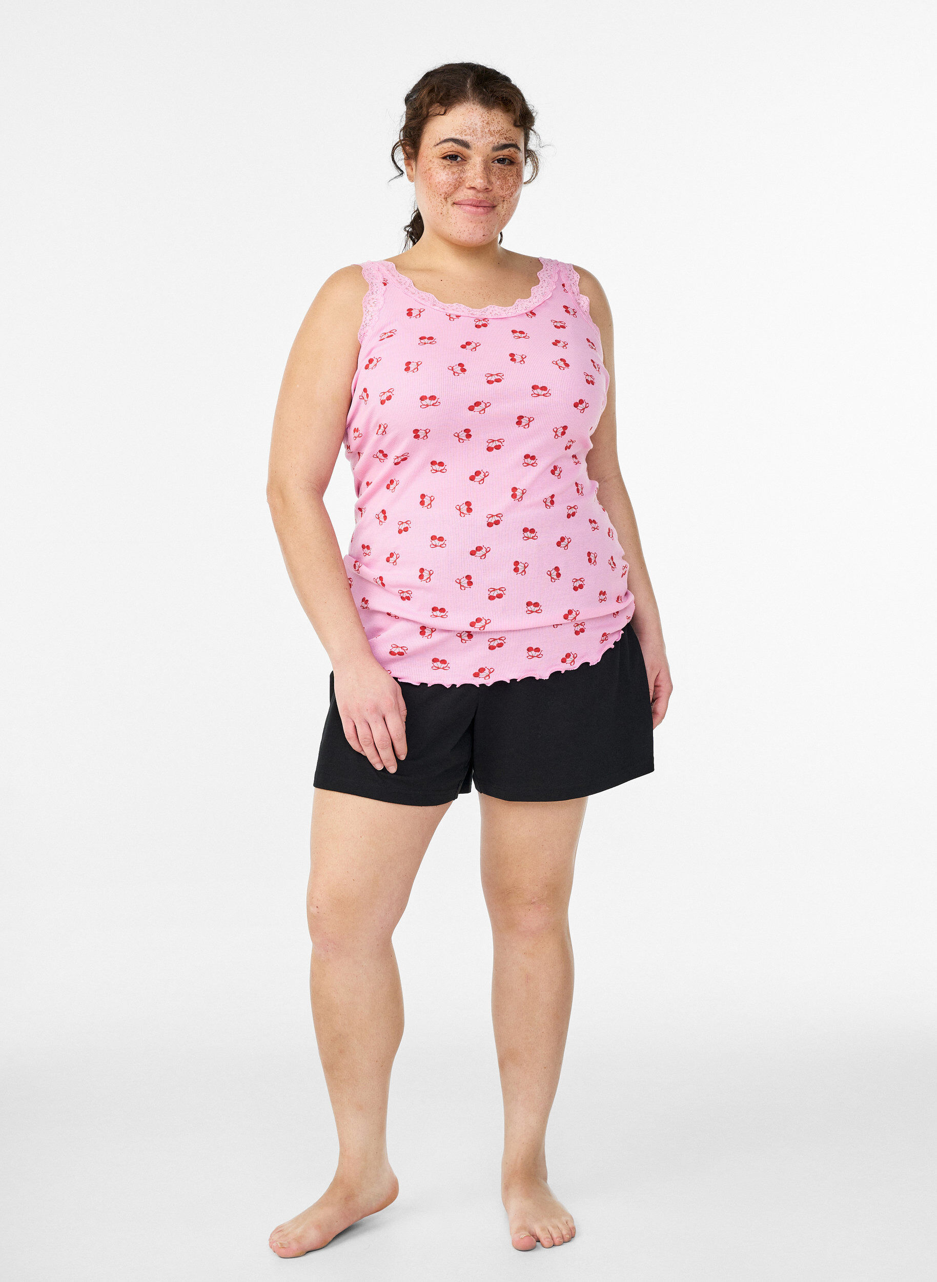 Zizzi Top z nadrukiem i koronkowym brzegiem, R&oacute;żowy, Model image number 1