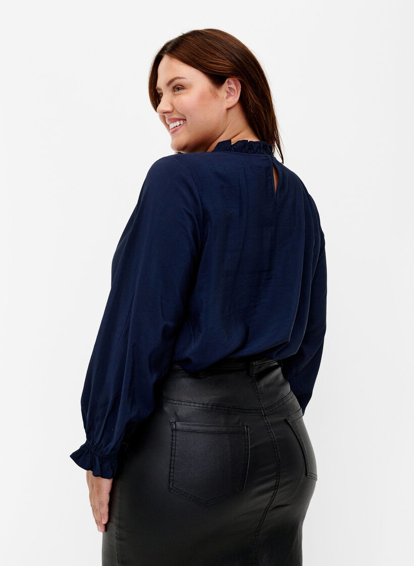 Wiskozowa bluzka z dlugimi rekawami i marszczeniami, Total Eclipse, Model image number 1