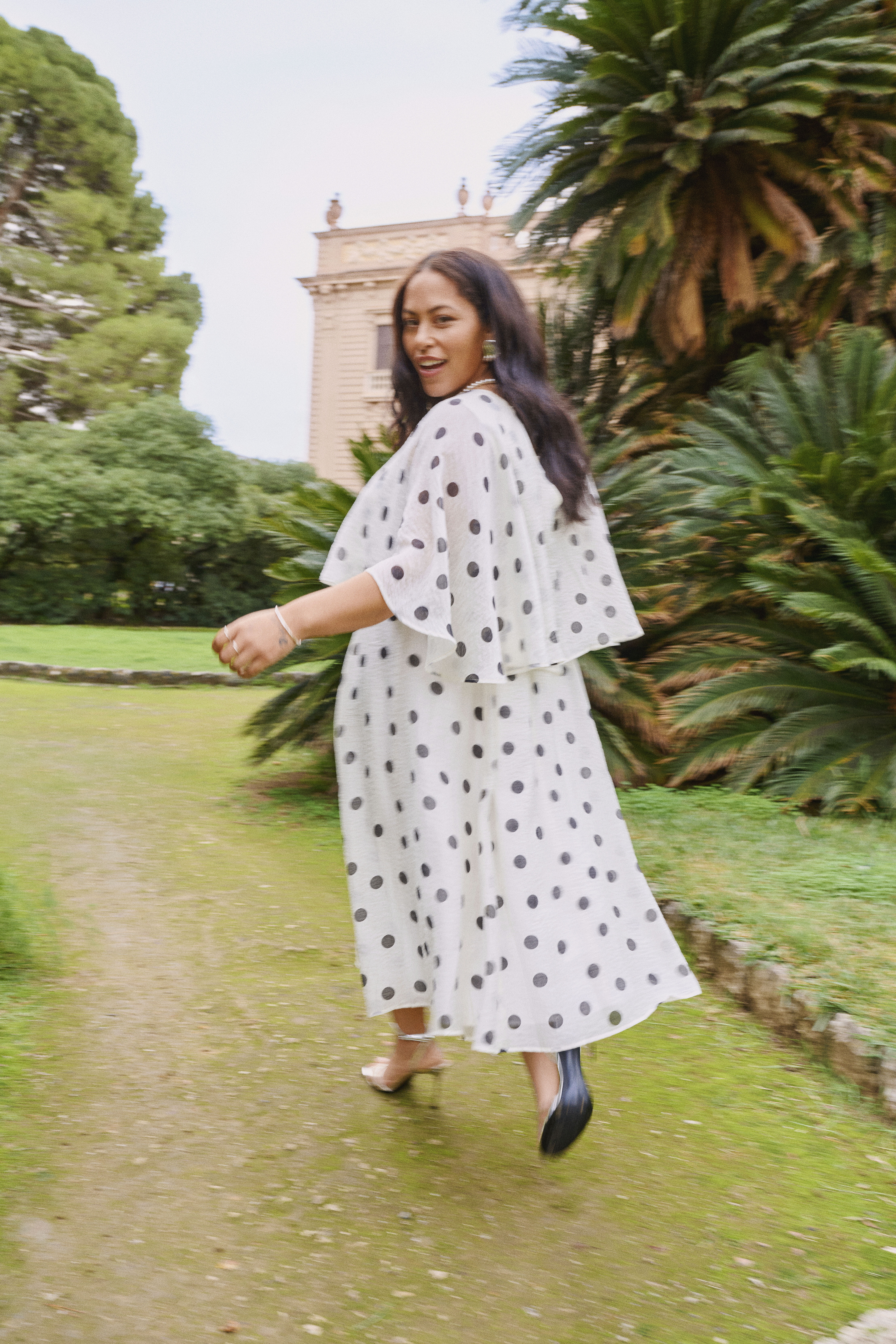 Zizzi Kropki, , Model