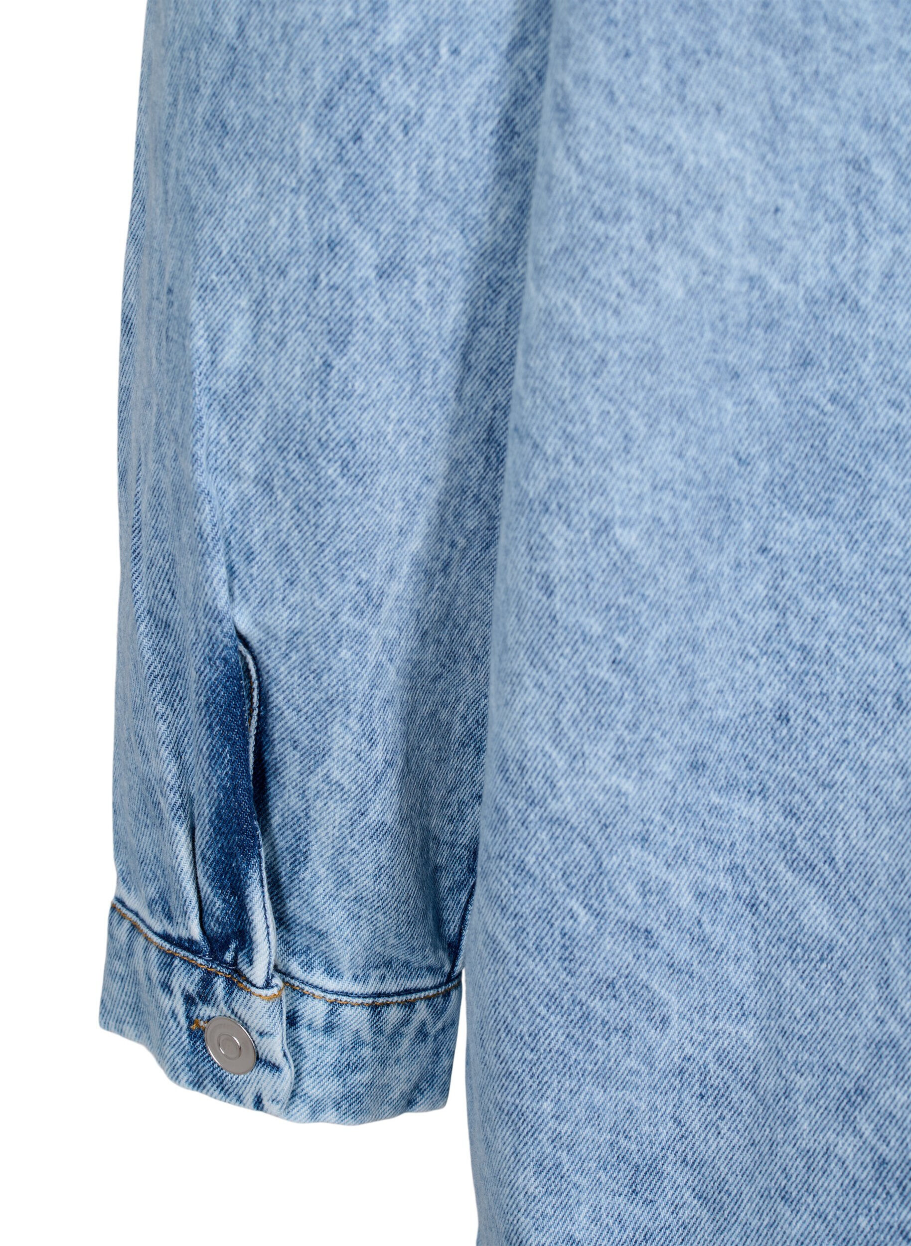 Zizzi Luzna kurtka jeansowa z guzikami, Light blue denim, Packshot image number 4