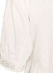 Bluzka z bawelny o fakturze z haftami szydelkowymi, Biały, Packshot image number 3