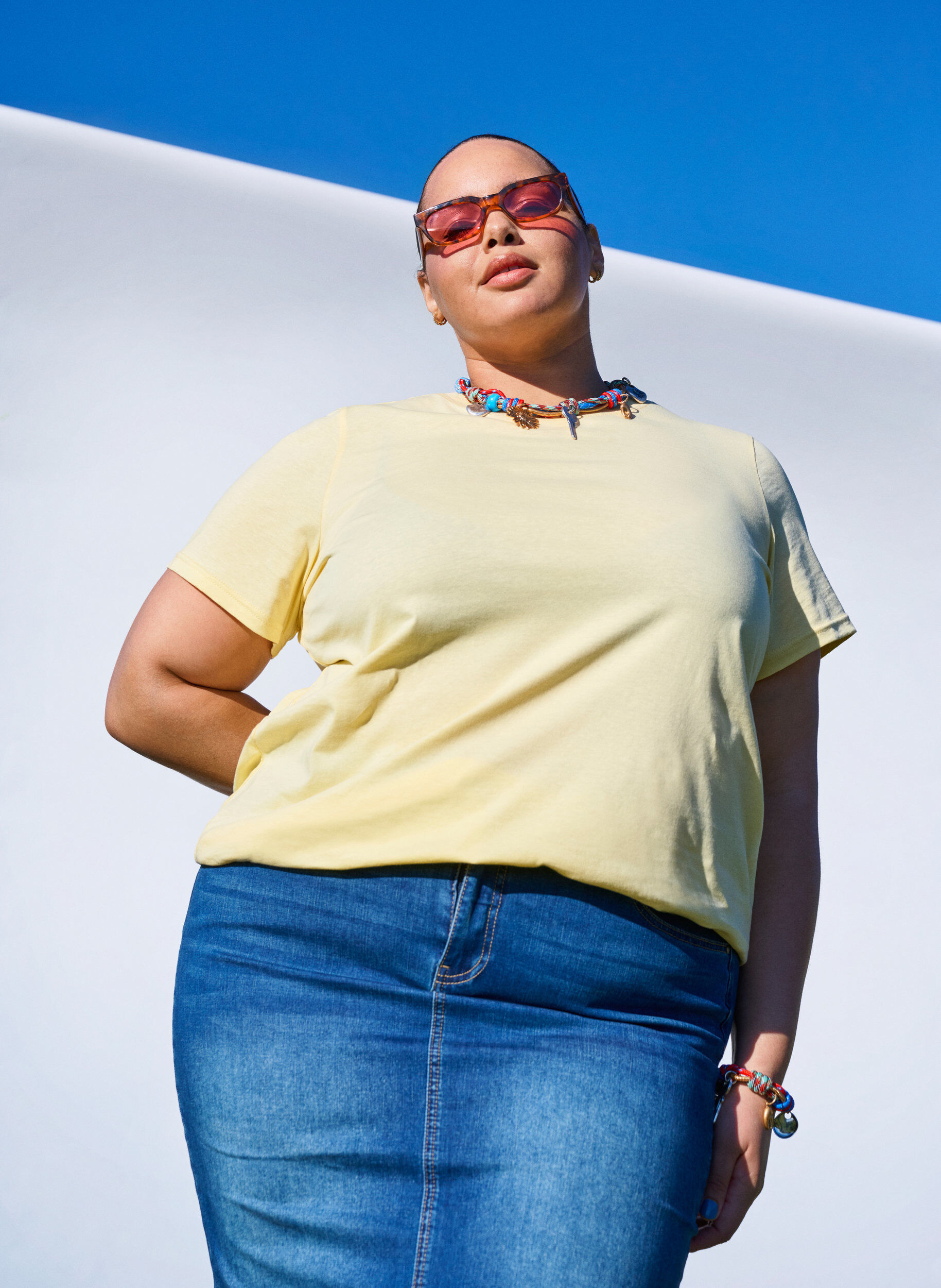 Podstawowa koszulka bawelniana z okraglym dekoltem