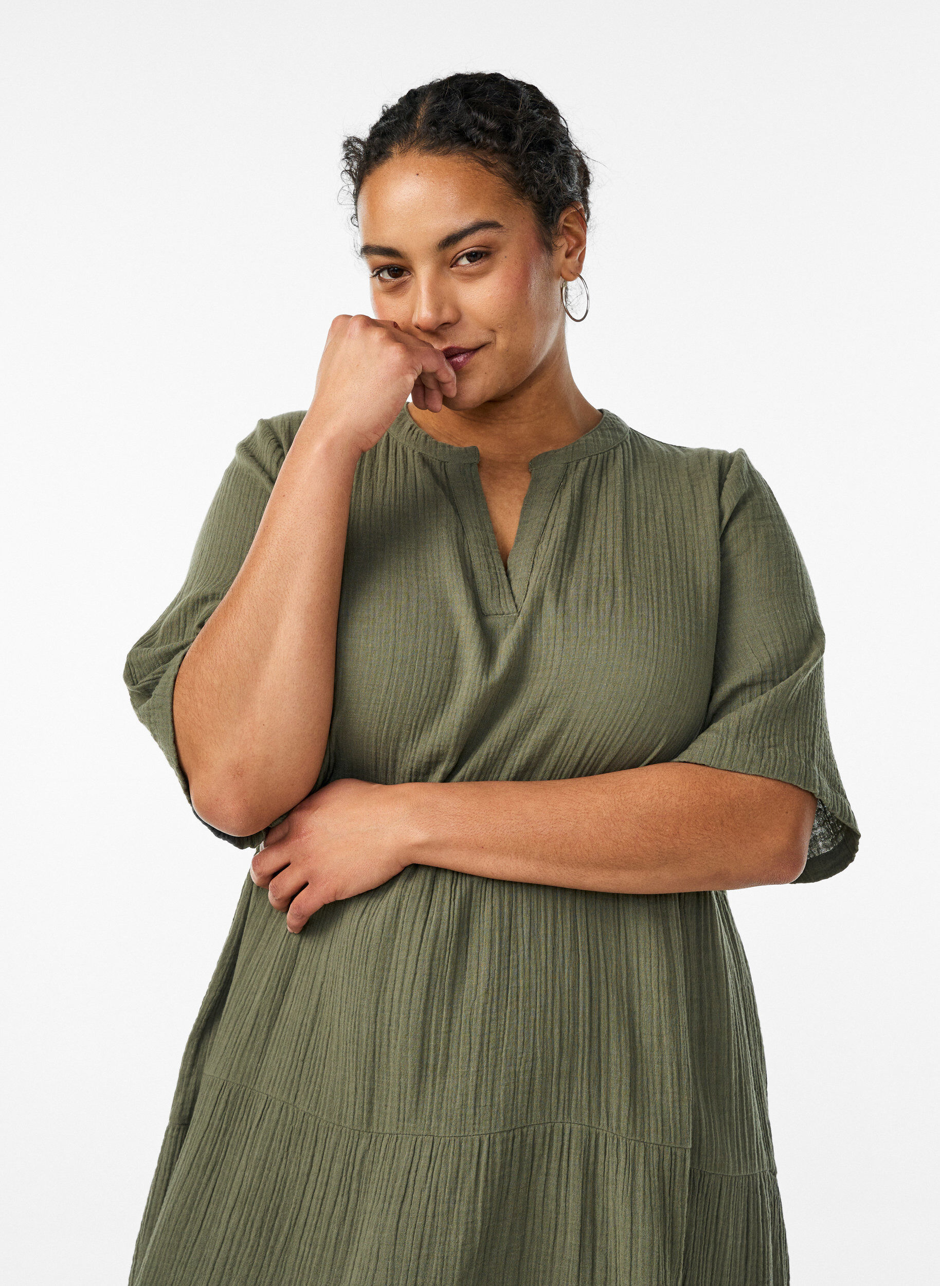 Zizzi Sukienka midi w kroju A z bawelnianej musliny, Zielony, Model image number 2