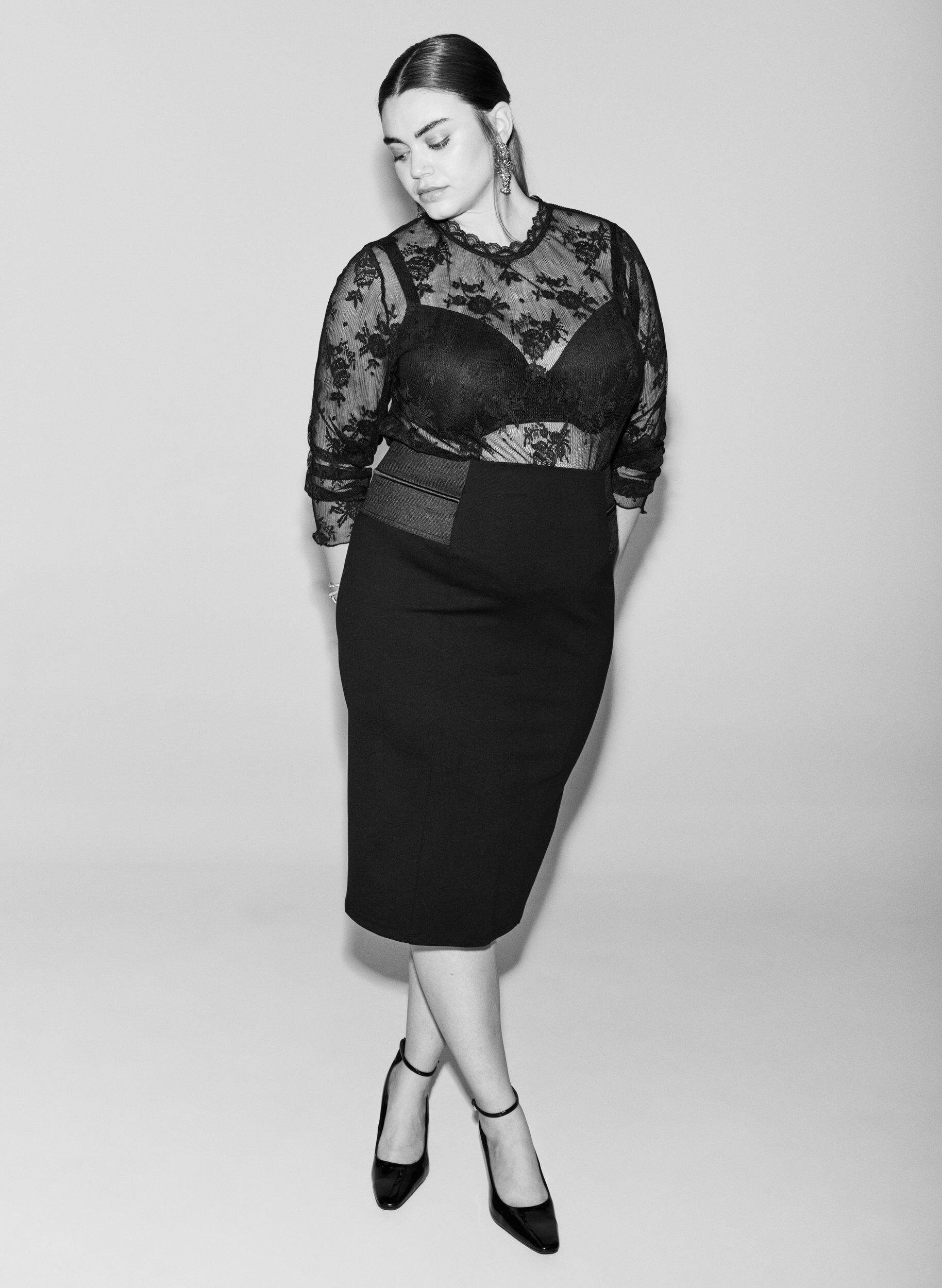 Zizzi Dopasowana sp&oacute;dnica z elastyczna talia, Czarne, Image image number 0