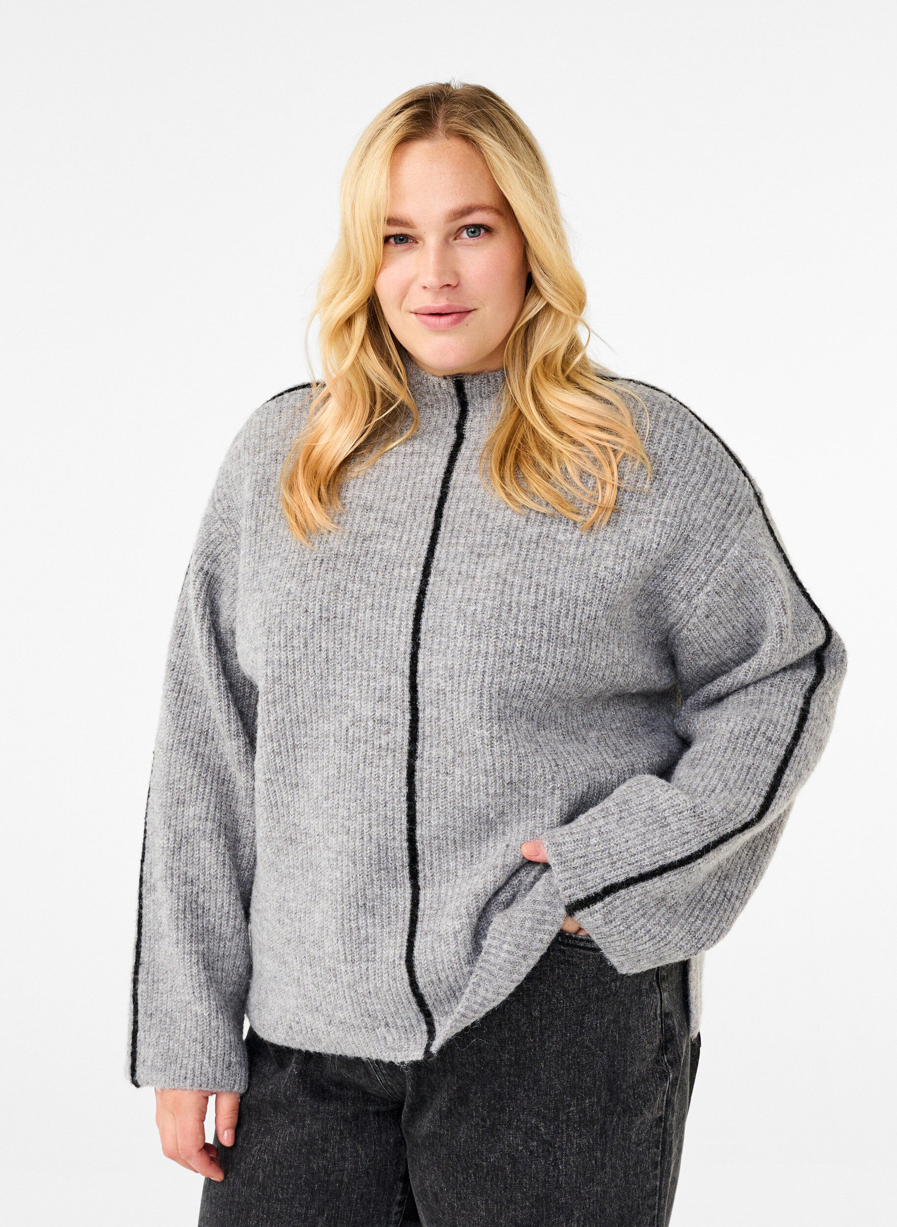 Zizzi Dzianinowa bluzka z welna i kontrastowymi paskami, Medium Grey Melange, Model image number 0