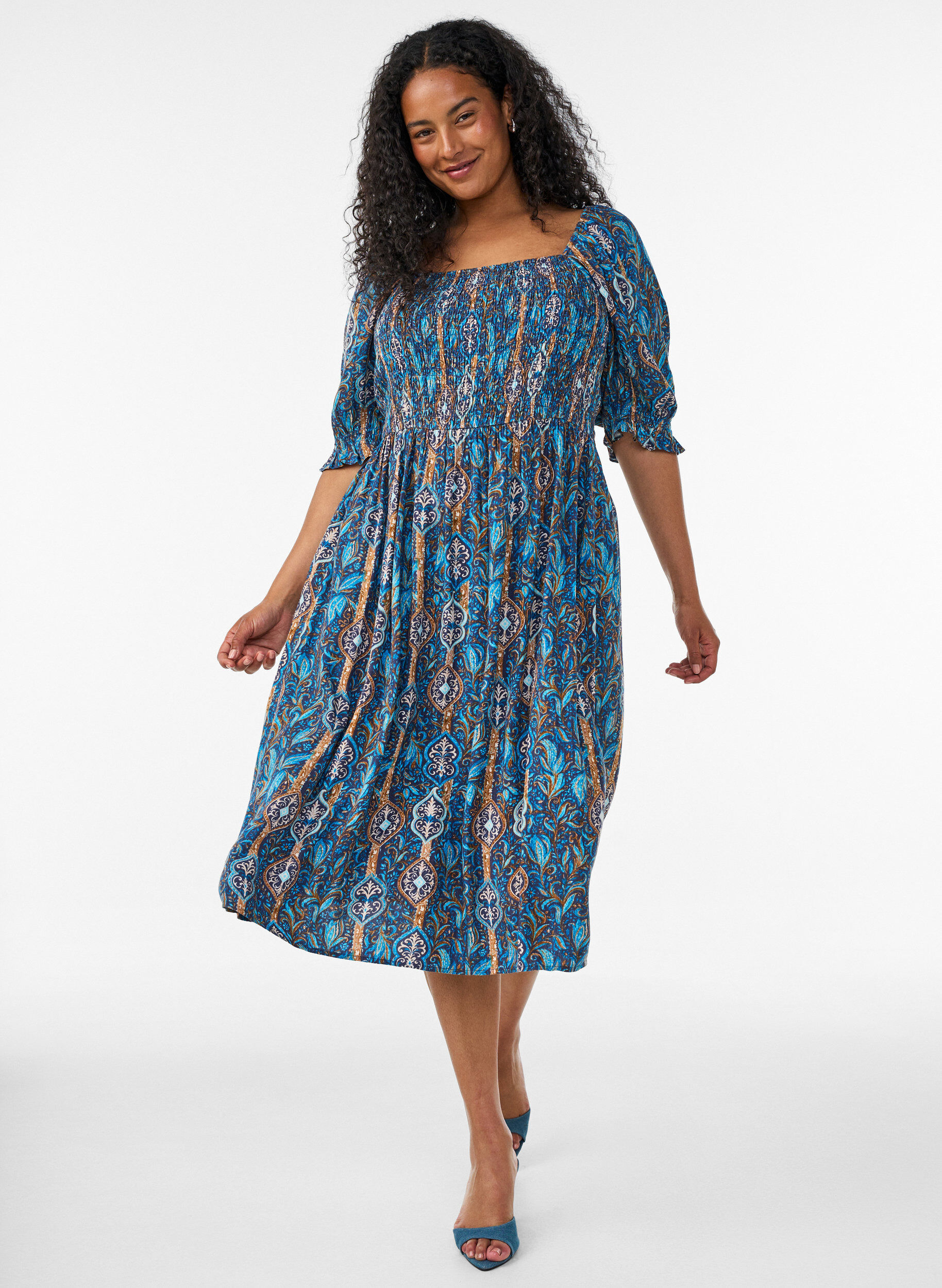 ZizziLetnia sukienka z wiskozy z nadrukiem paisley, Niebieskie, Model image number 0
