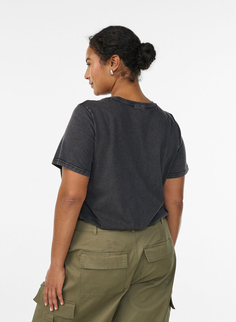 Koszulka z organicznej bawelny z nadrukiem, Ciemnoszary, Model image number 1
