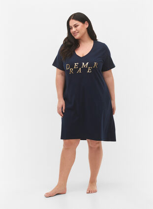 Koszula nocna z bawelny organicznej z dekoltem w szpic, Navy Bl. W. Dreamer, Model image number 2