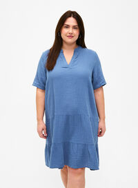 Sukienka z krótkim rekawem wykonana w 100 % z bawelny, Moonlight Blue, Model