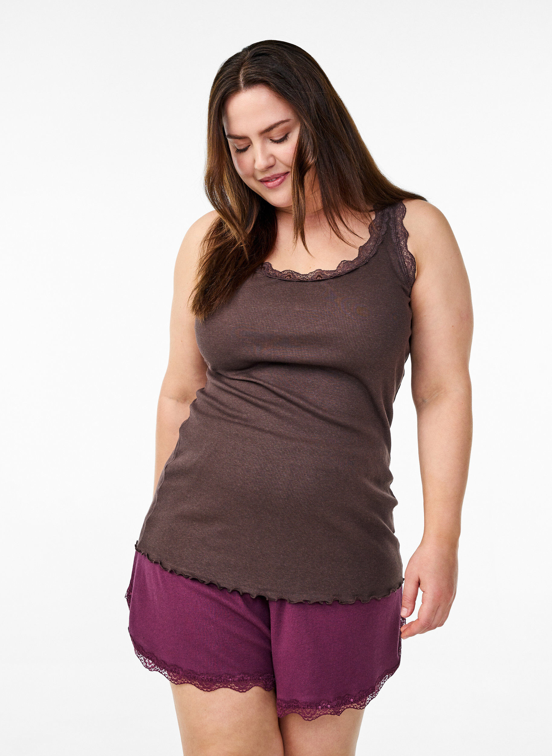 Zizzi Top z koronkowym wykonczeniem, Brązowy, Model image number 0