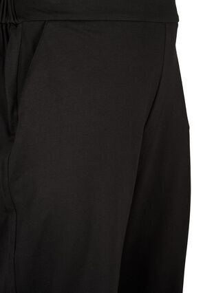 Maddison luzne spodnie 3/4 z kieszeniami, Black, Packshot image number 2