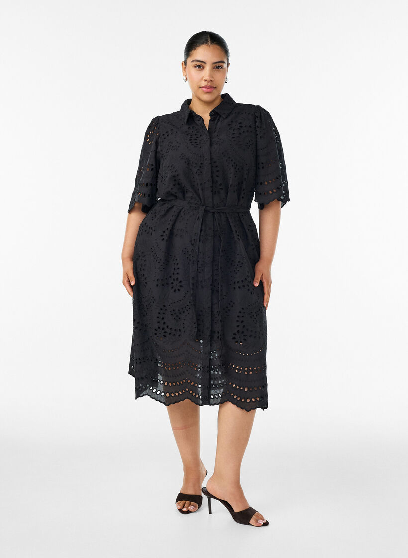 Sukienka-koszulka w stylu broderie anglaise z pasem do wiazania, Czarne, Model image number 1