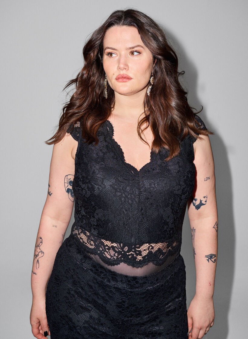 Bodystocking z koronka i dekoltem w szpic, Black, Image image number 0