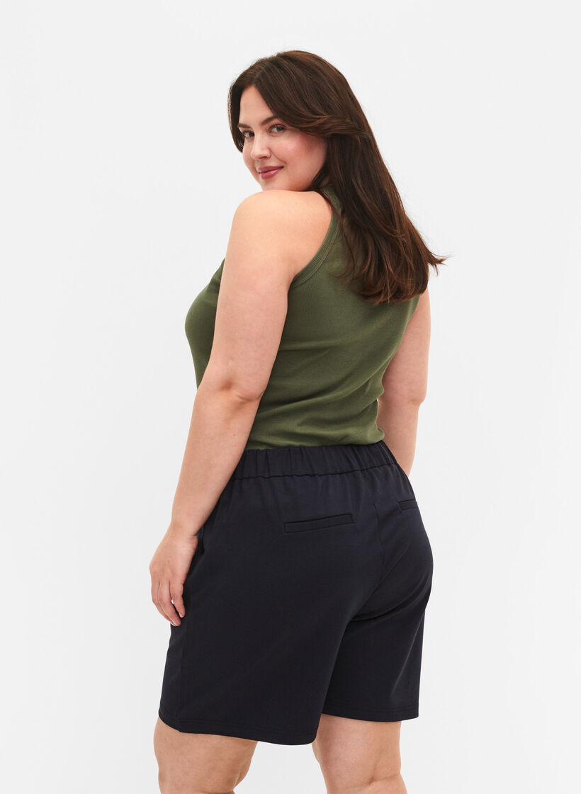 Szorty Maddison o regularnym kroju, Night Sky, Model image number 1