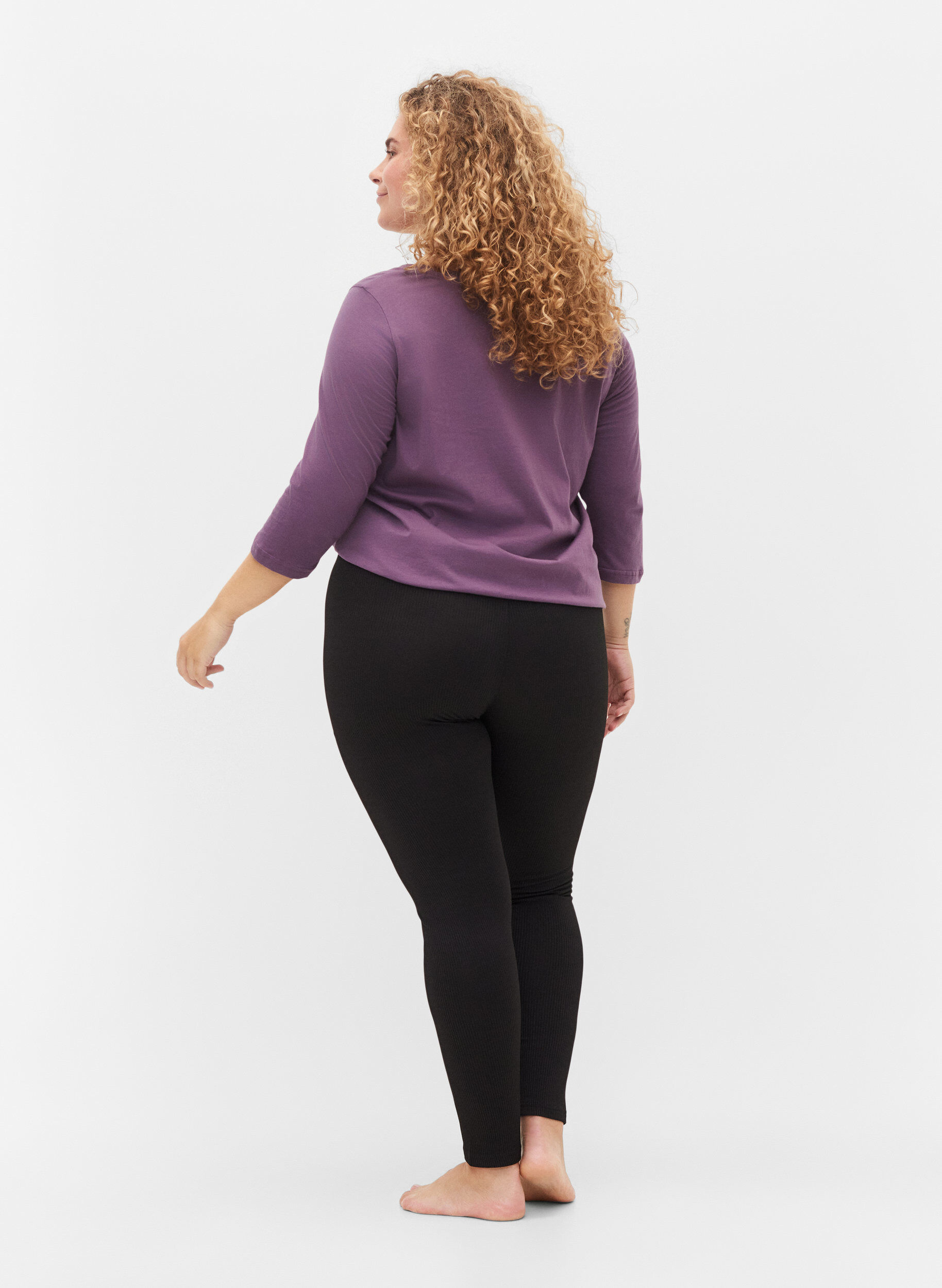 Zizzi Leggings with stretch and ribbed structure, Black, Model image number 0