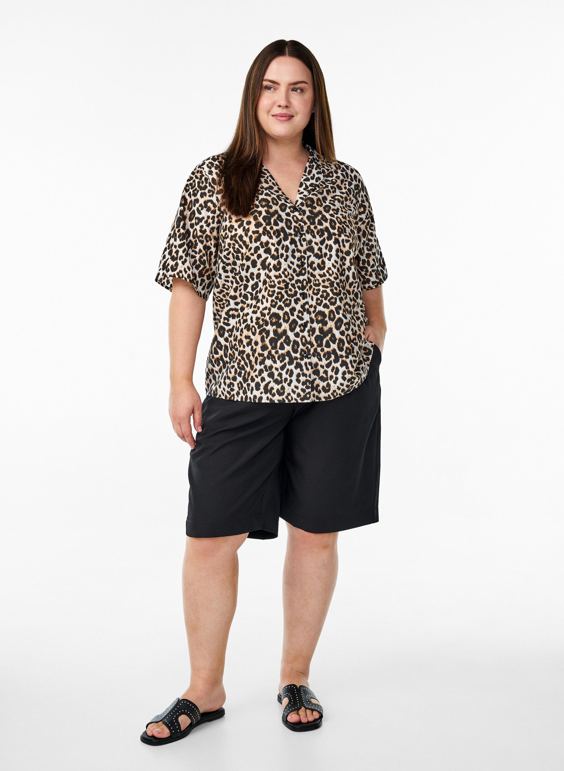 Zizzi Bluzka koszulowa z nadrukiem i dekoltem w szpic, Brązowy, Model image number 1