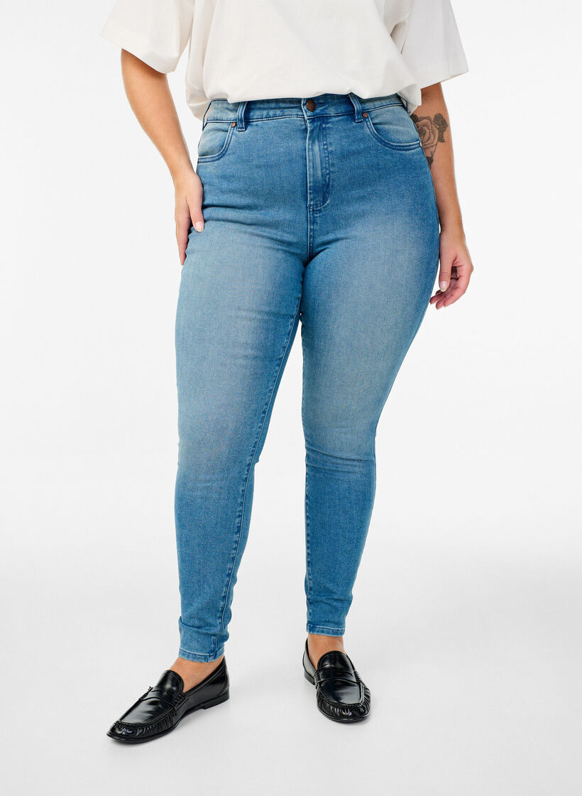 Jeansy Amy super slim z wysokim stanem, Niebieskie, Model image number 2