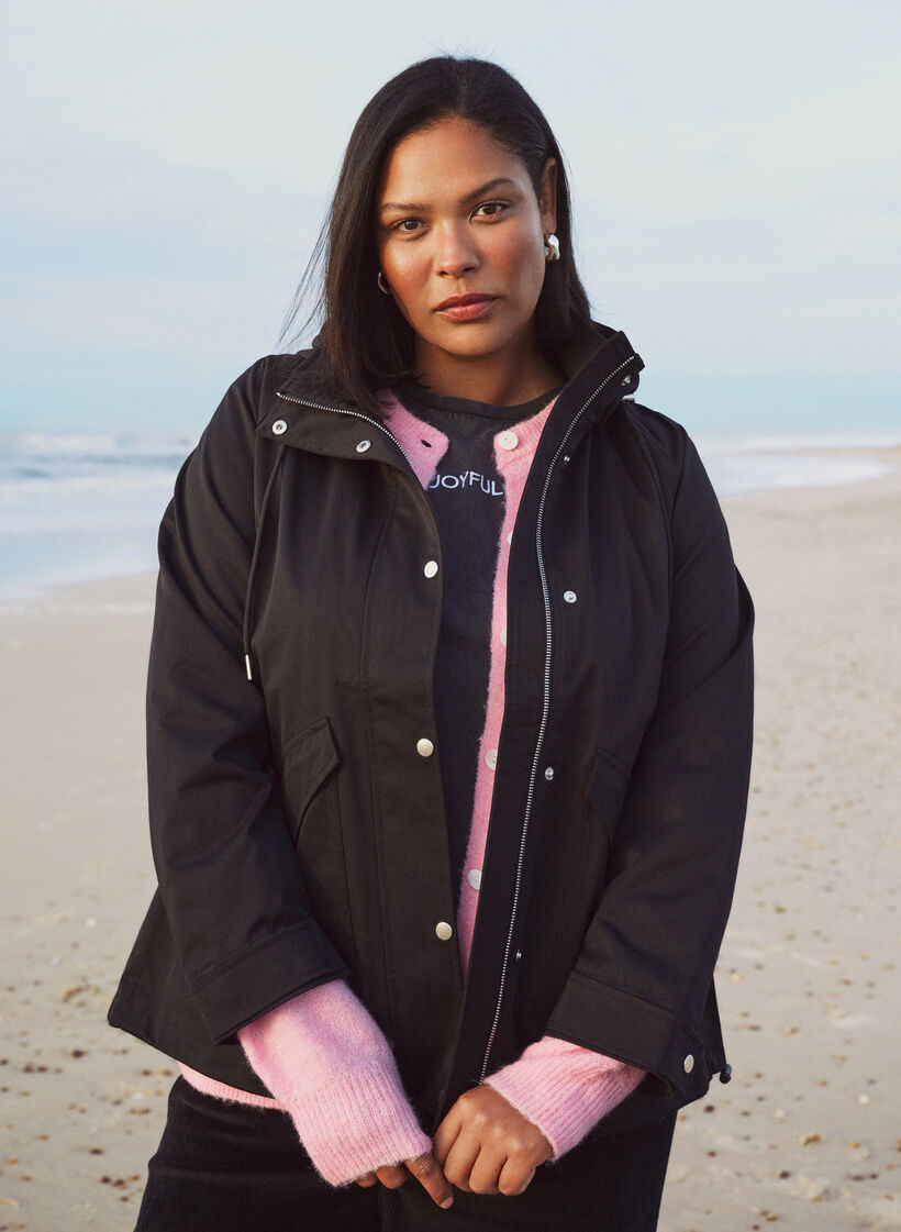 Krótka kurtka wiosenna z odpinanym kapturem, Czarne, Image image number 0