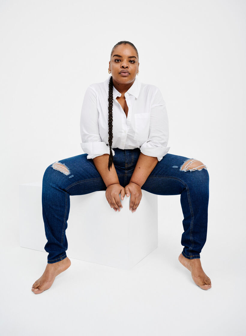 Bardzo cienkie jeansy Amy z rozcieciem i wysokim stanem, Dark blue, Image image number 1