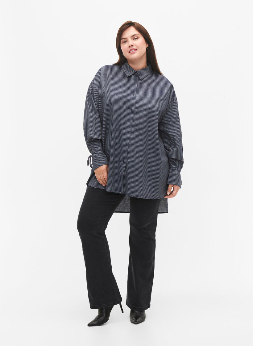 Koszula z wiazaniem na rekawie, Navy Stripe, Model image number 3