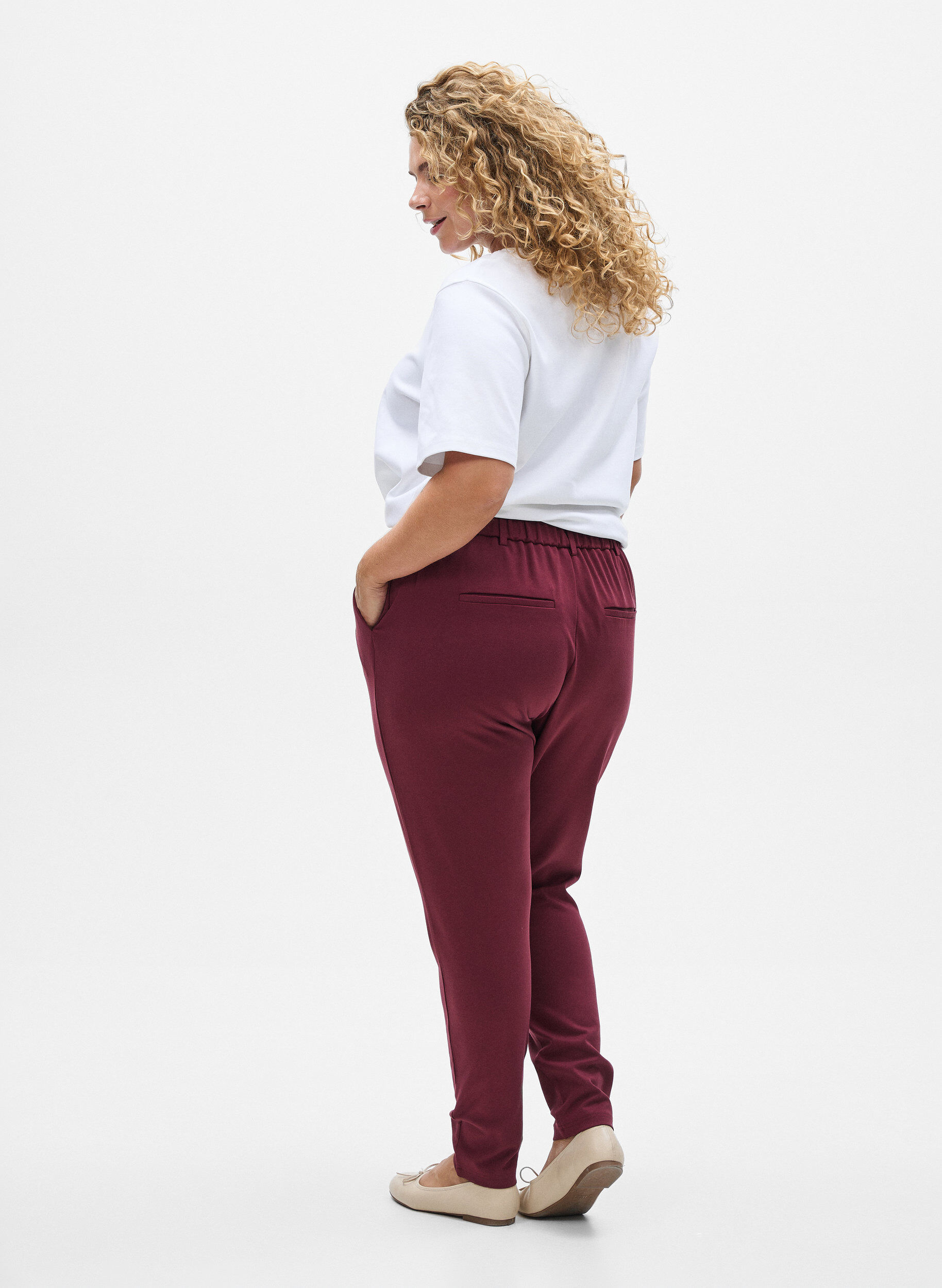 ZizziSpodnie Maddison nad kostke, Ciemnobordowy, Model image number 2