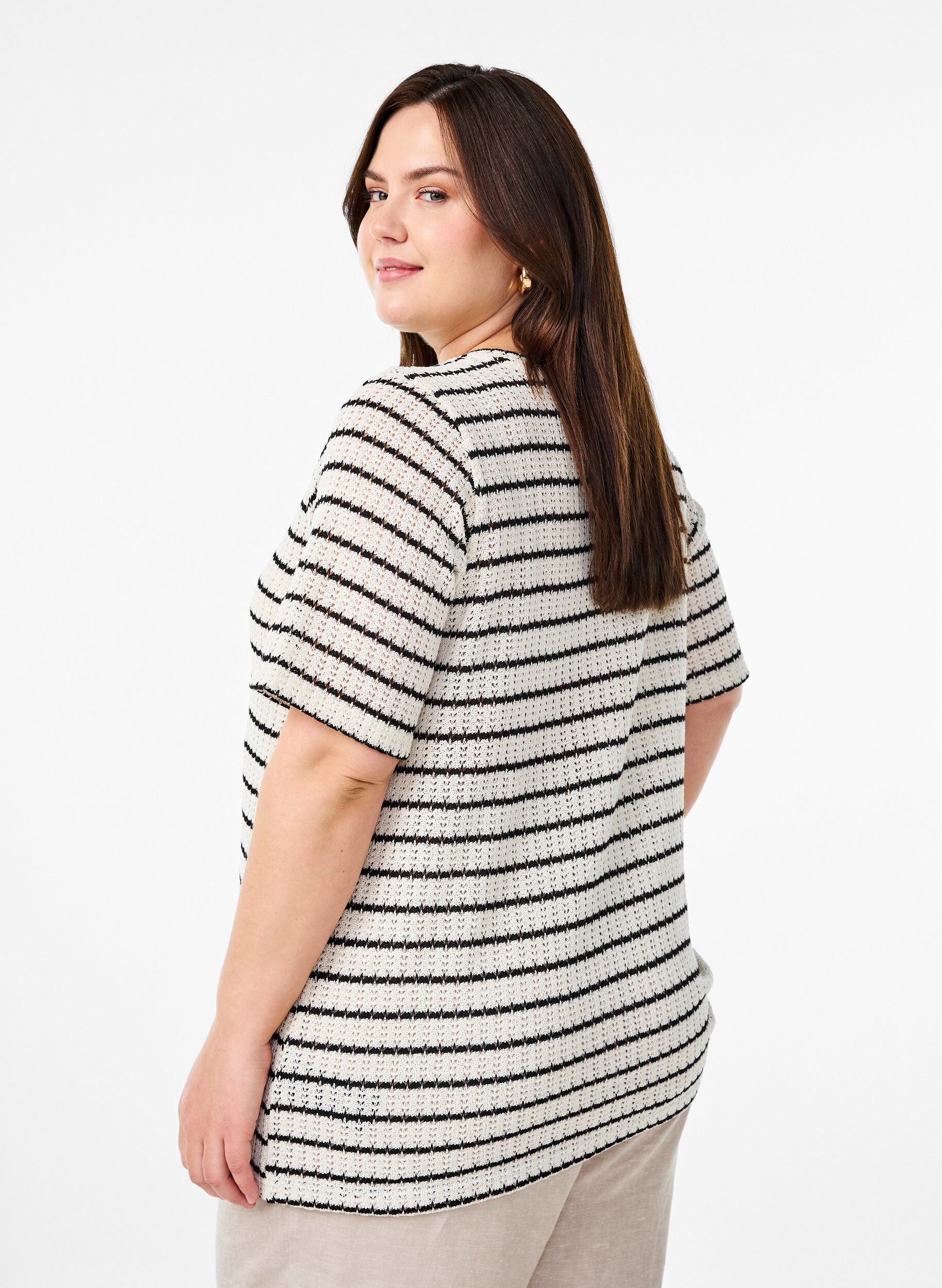 Zizzi Bluzka z dzianiny w paski, Czarne, Model image number 2